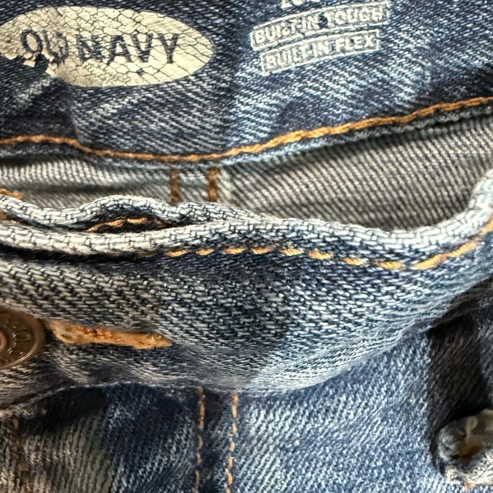 Old Navy Built In Tough Built in Flex Blue Jeans Boot Cut Size 34 x 30 - Picture 7 of 7